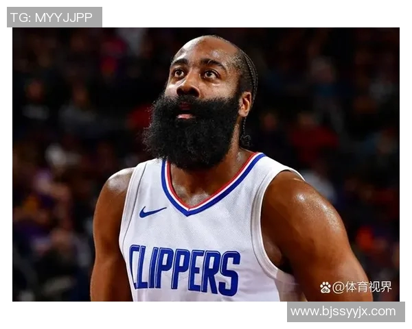 詹姆斯·哈登:从火箭队MVP后撤步三分到职业生涯转折,他能否重返巅峰? 詹姆斯·哈登:从火箭队MVP后撤步三分到职业生涯转折,他能否重返巅峰?
