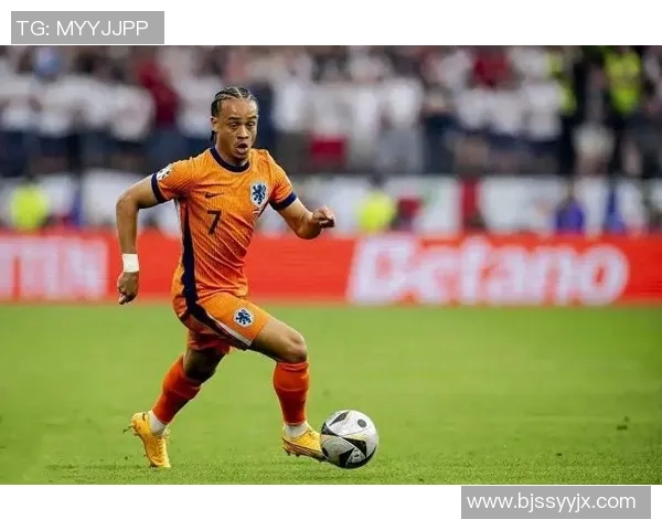 21岁后防新星2进3助 球坛新宠价值6000万欧 英超豪门争抢 21岁后防新星2进3助 球坛新宠价值6000万欧 英超豪门争抢